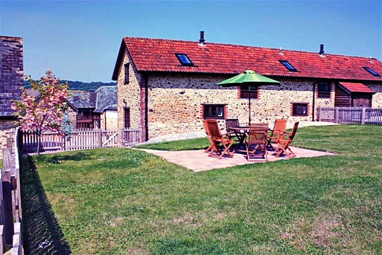 Apple Tree Cottage a holiday cottage rental for 6 in Honiton, 