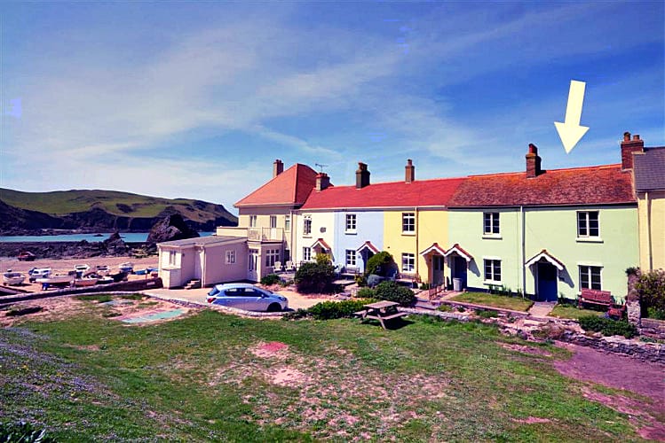 Camac Cottage a holiday cottage rental for 8 in Hope Cove, 