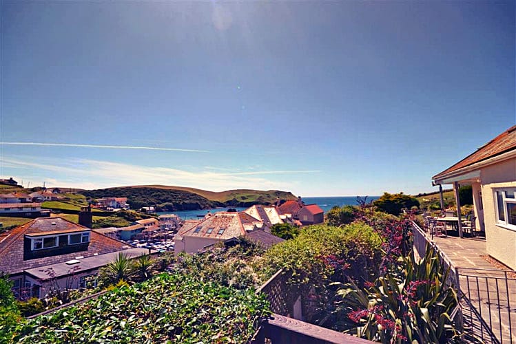 Eddystone a holiday cottage rental for 8 in Hope Cove, 