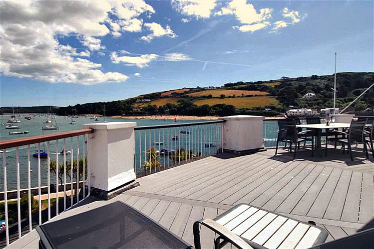 21 The Salcombe (Quarterdeck) a holiday cottage rental for 4 in Salcombe, 