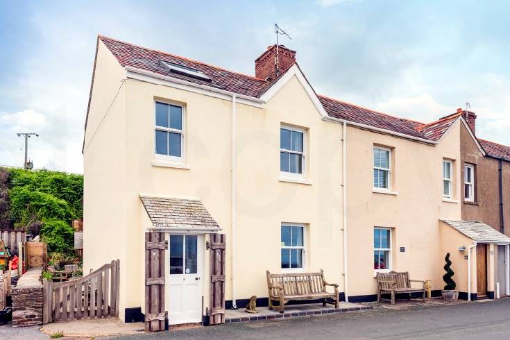 Kimberley Cottage a holiday cottage rental for 6 in Beesands, 
