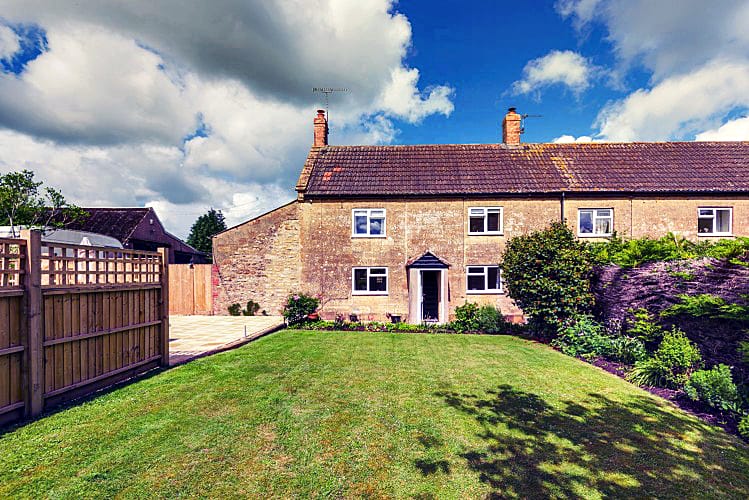Click here for more about Greatfield Cottage