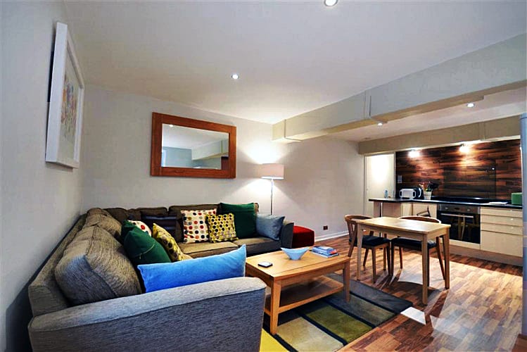Apartment 1, Buller House a holiday cottage rental for 2 in Looe, 