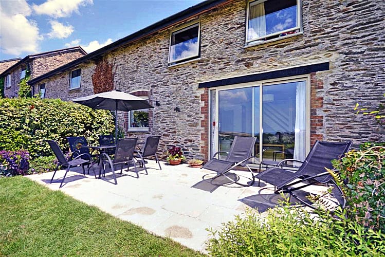 Court Barton Cottage No 3 a holiday cottage rental for 7 in South Huish, 