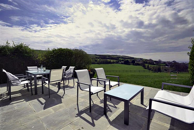 Court Barton Cottage No 7 a holiday cottage rental for 6 in South Huish, 